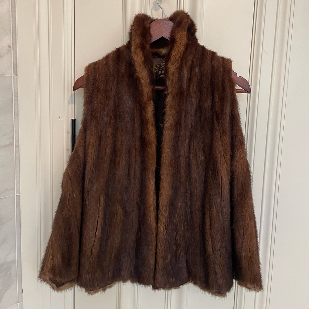 Women's Brown Faux Fur Vest - Classic Winter Layer
